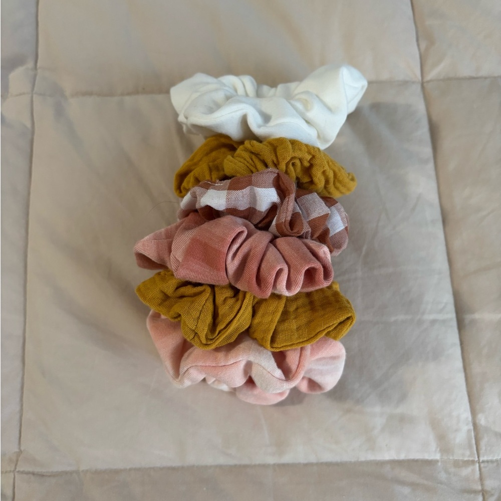 Old Navy Scrunchies